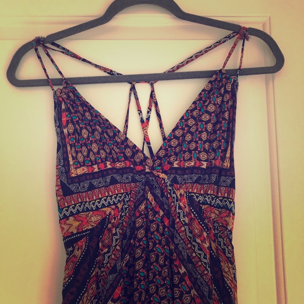 Multi-colored Aztec Print Maxi Dress!